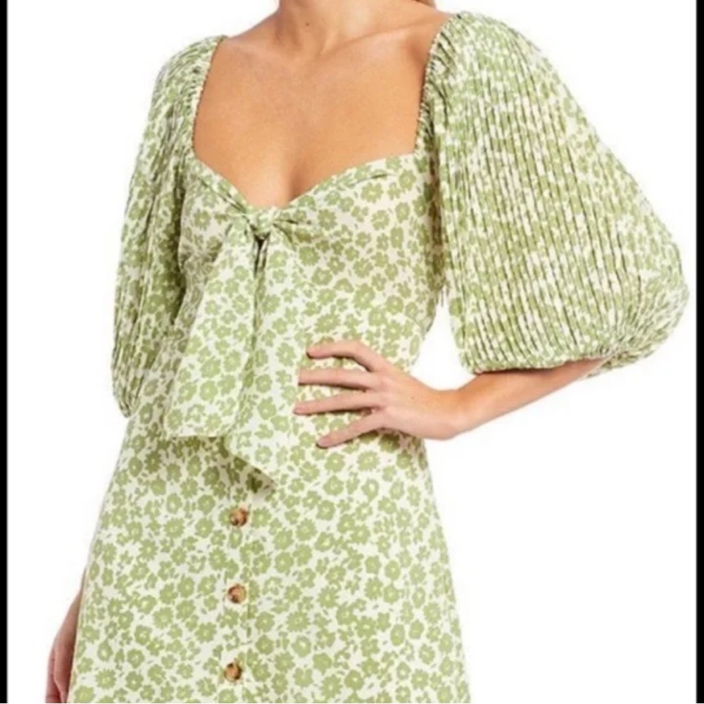 Lucy Paris Wilda floral pleated balloon sleeve dress